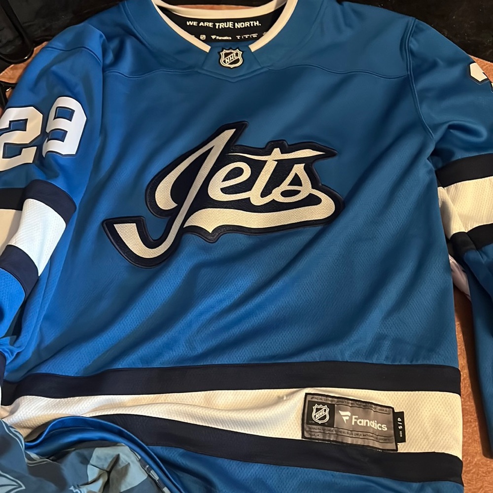 NHL HOCKEY JERSEY